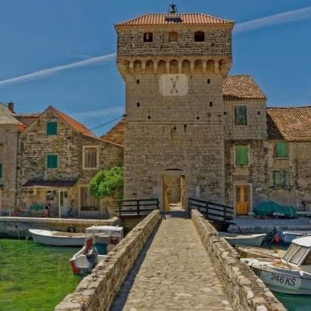 Apartman Kastel Kaštela Exteriér fotografie